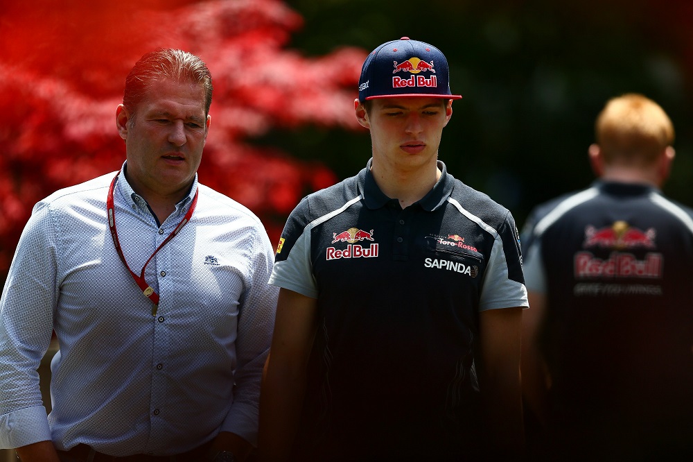 Jos Verstappen fia „utódját” keresi a Red Bullnak