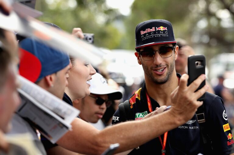 Ricciardo, digitális
