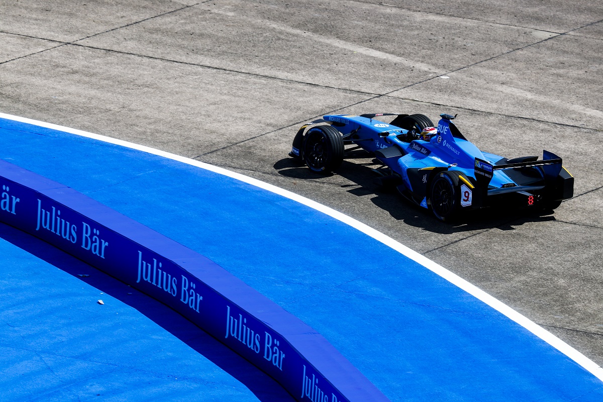 Buemit diszkvalifikálták a tegnapi versenyből