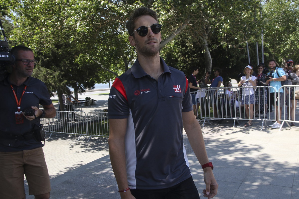 Grosjean unja, hogy mindig az ő rádióüzenetein témáznak