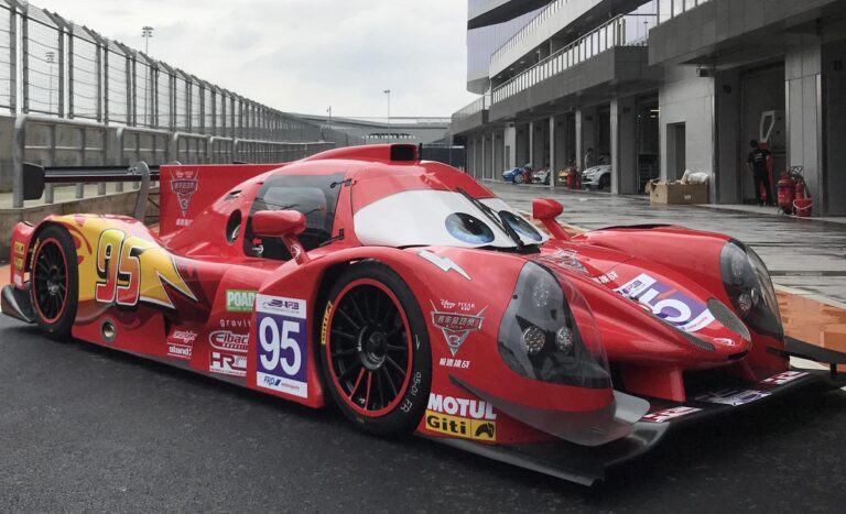 Craft Bamboo Racing, Villám McQueen