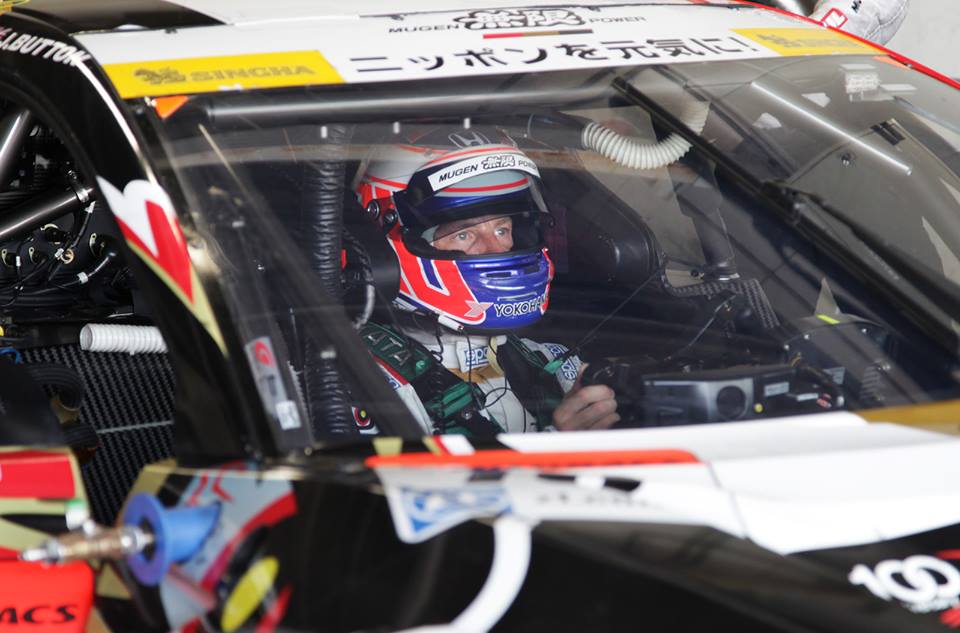 Button: Sok mindent kell észben tartani a Super GT-ben