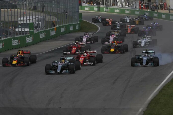 Aston Martin és a Cosworth is részt vett a megbeszélésen