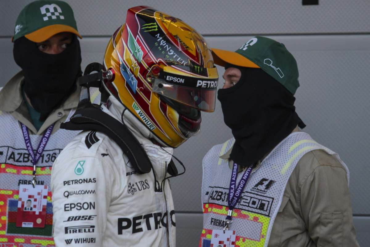 Wolff szeretné, ha Hamilton maradna a Mercedesnél
