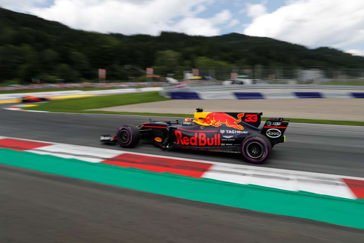 Verstappen 100 millióért sem eladó