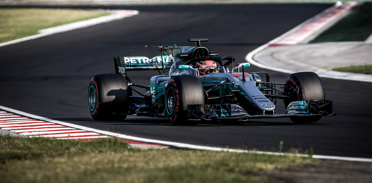 Russell szerint elképesztőek a hiperlágy gumik