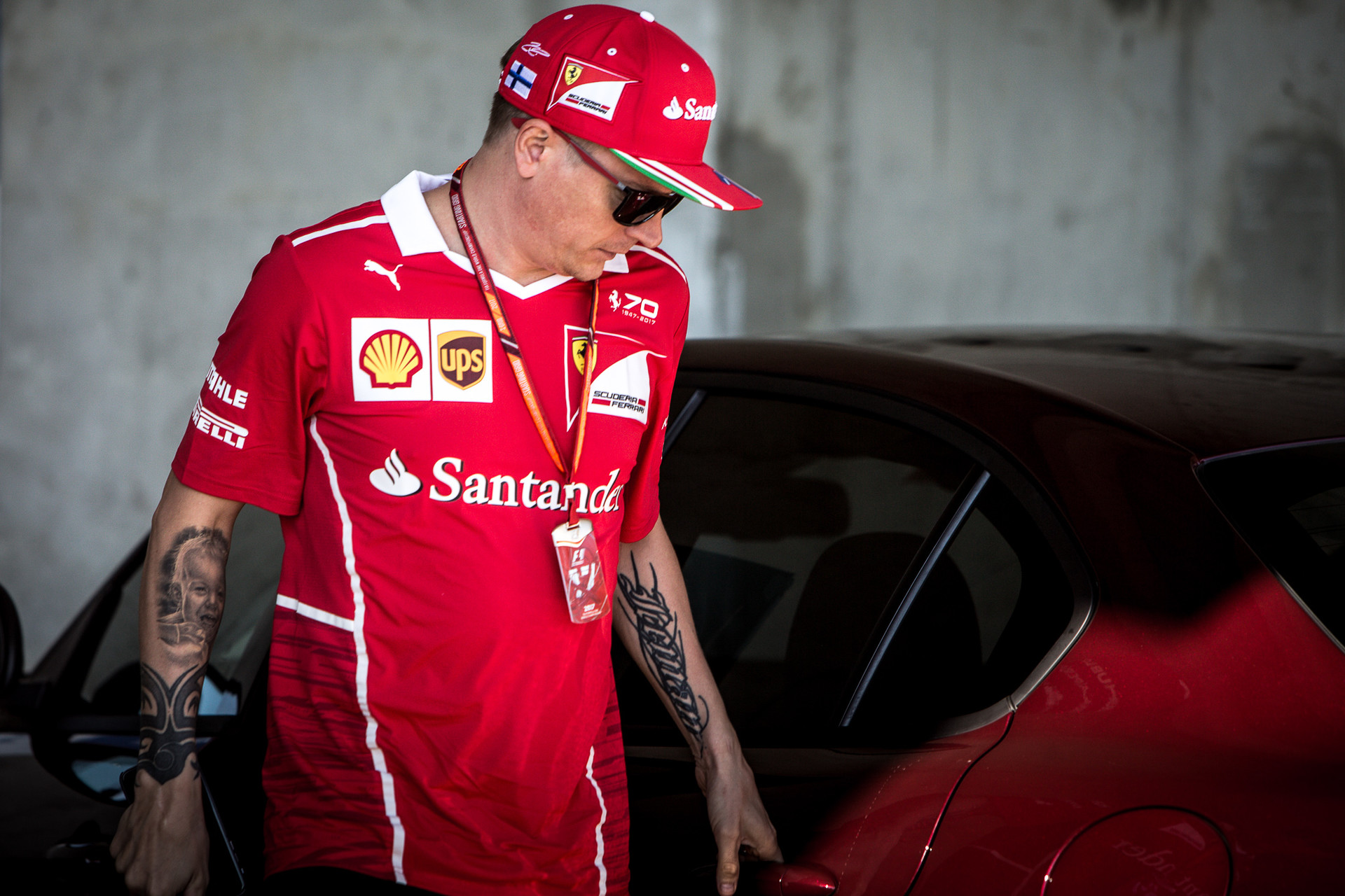 Kimi Räikkönen Rolls-Royce-t vett