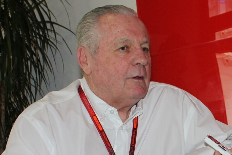 Alan Jones