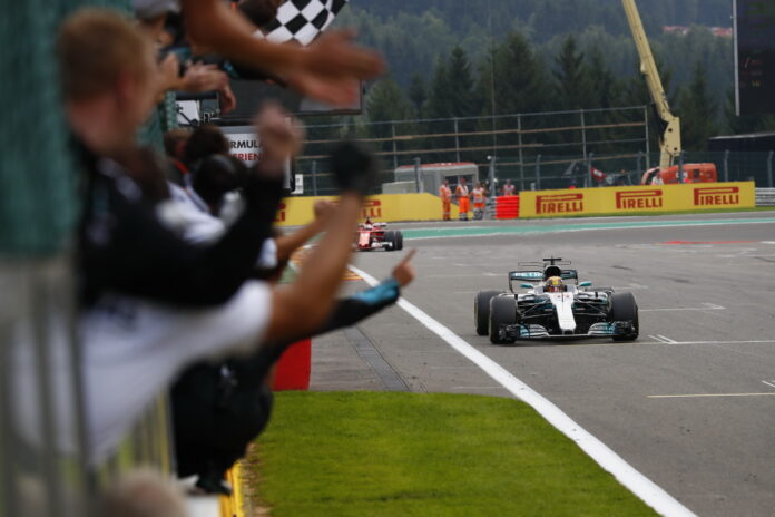 Mercedes, Hamilton