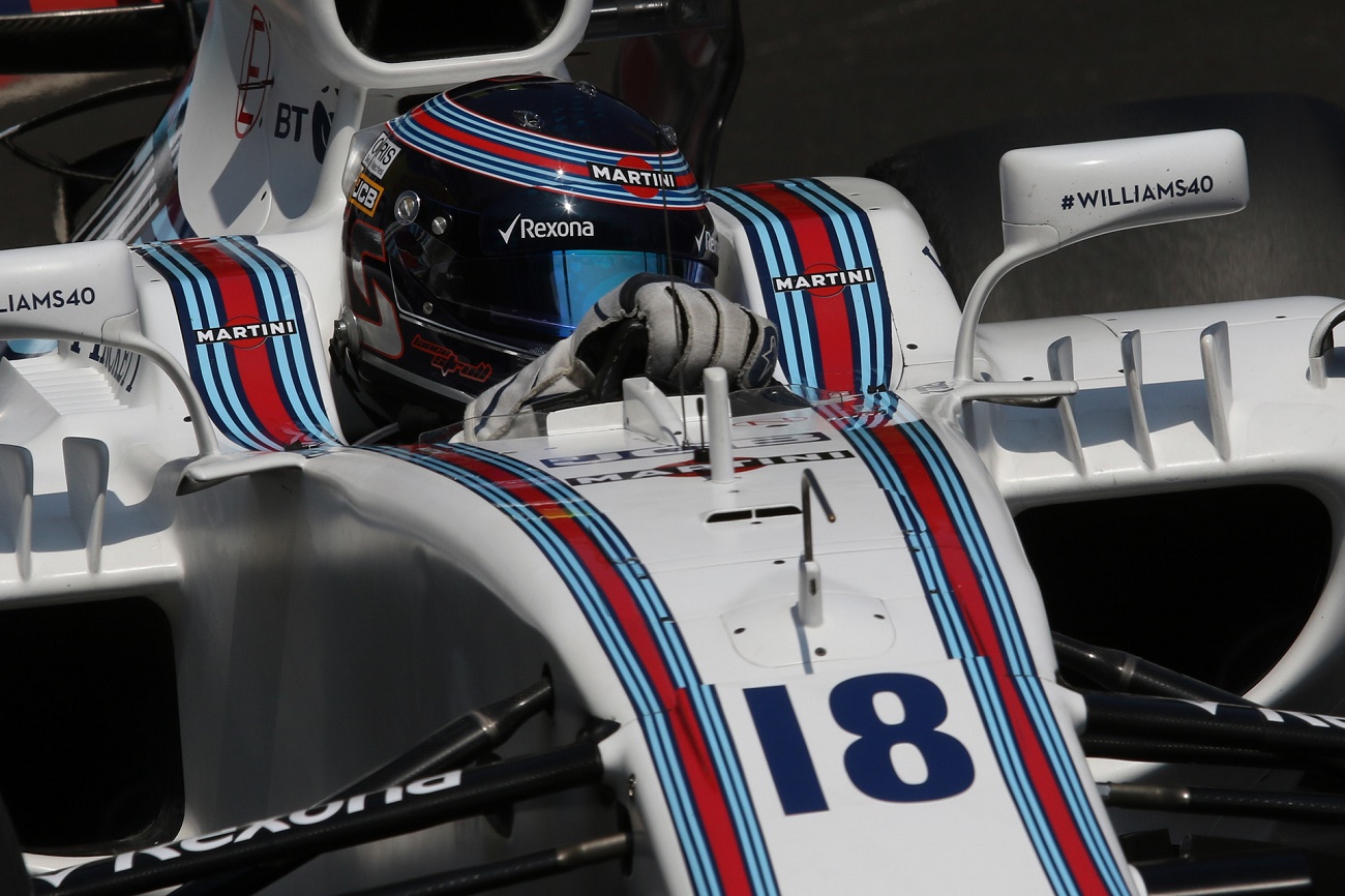 Stroll először vezetett esőben F1-es autót