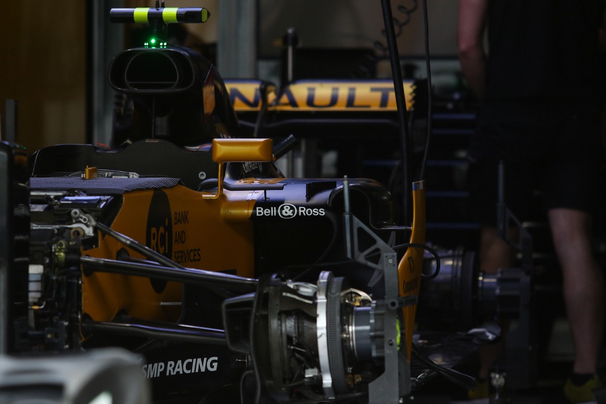 Tavasszal kezdhet Budkowski a Renault-nál