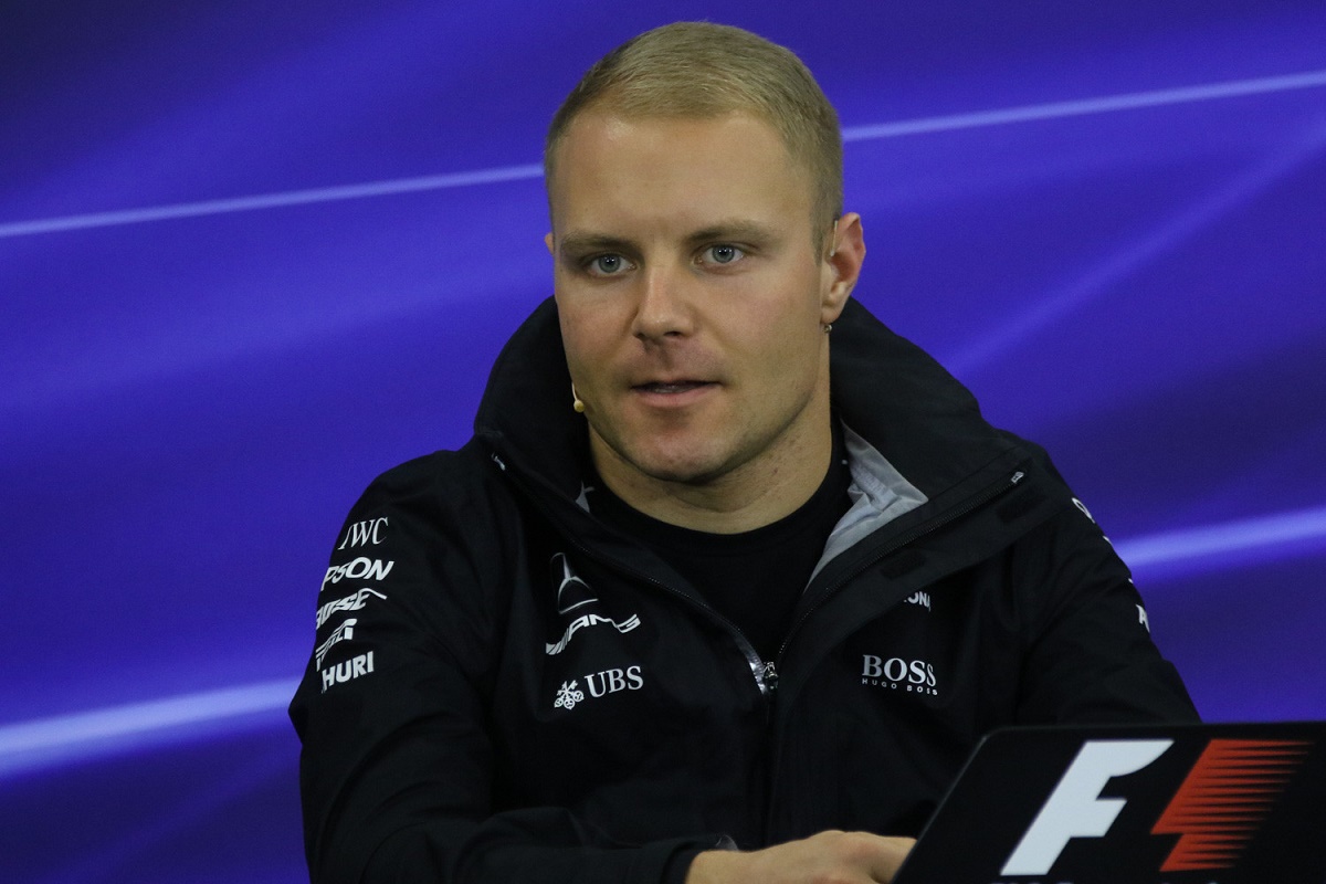 Rosberg szerint Bottas túl nyíltan beszél