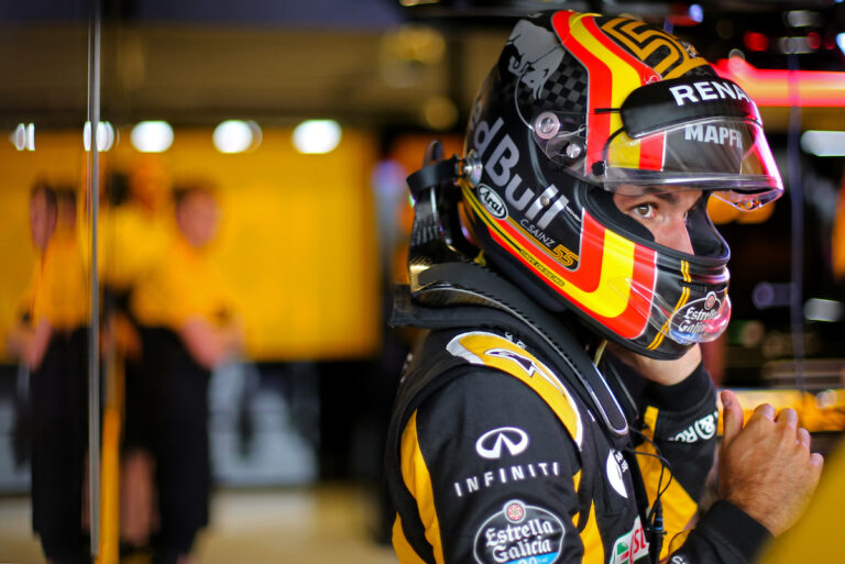 Alonso, Sainz, Renault, Austin