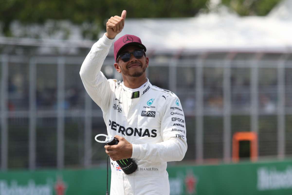 Hamilton csak egy csapattársától tanult