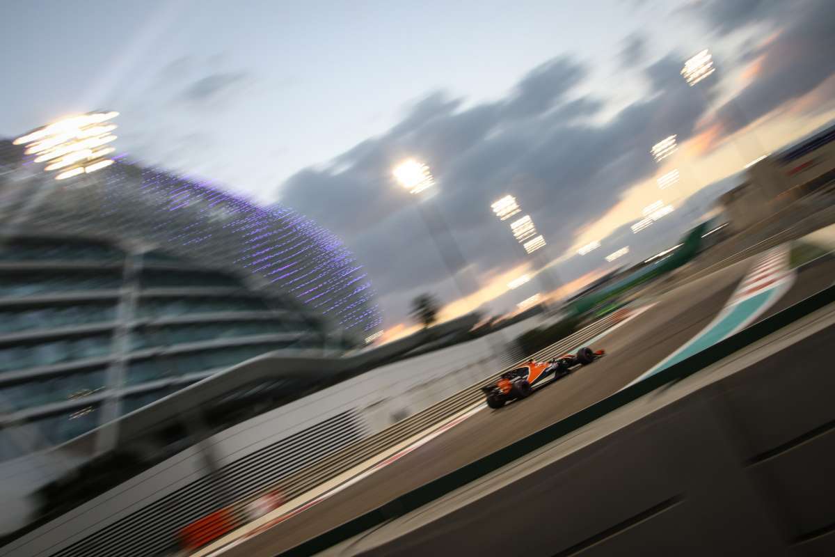 Hamilton, McLaren, Mercedes, Renault, 2018