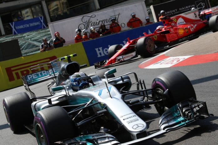 Mercedes, Ferrari, nevezési díj