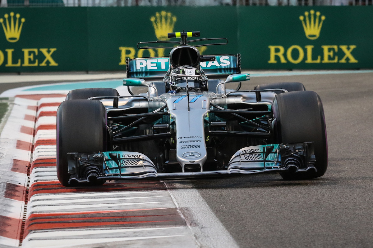 Villeneuve nem Bottast ültette volna a Mercedesbe