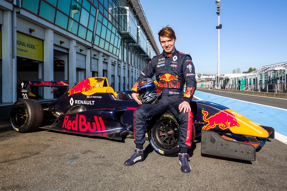 Daniel Ticktum jövőre a Torro Rosso pilótája lehet?