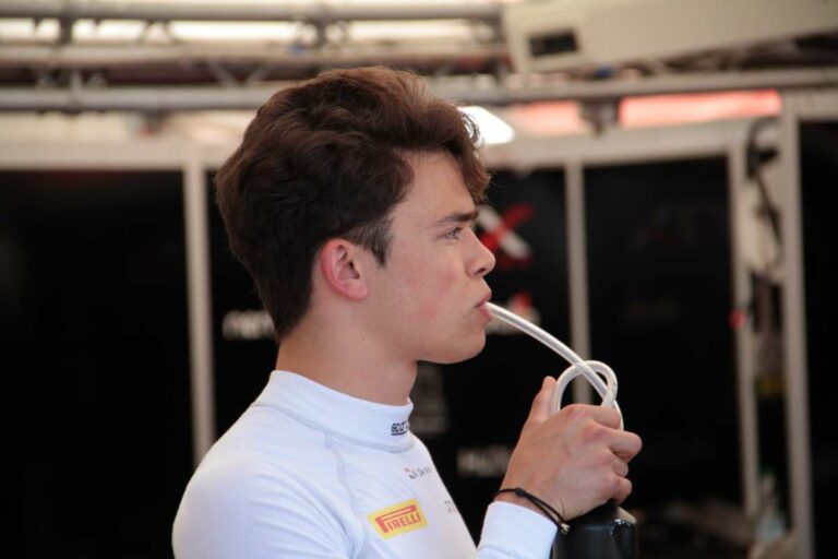 Forma-1, De Vries, F2, Prema, holland, McLaren