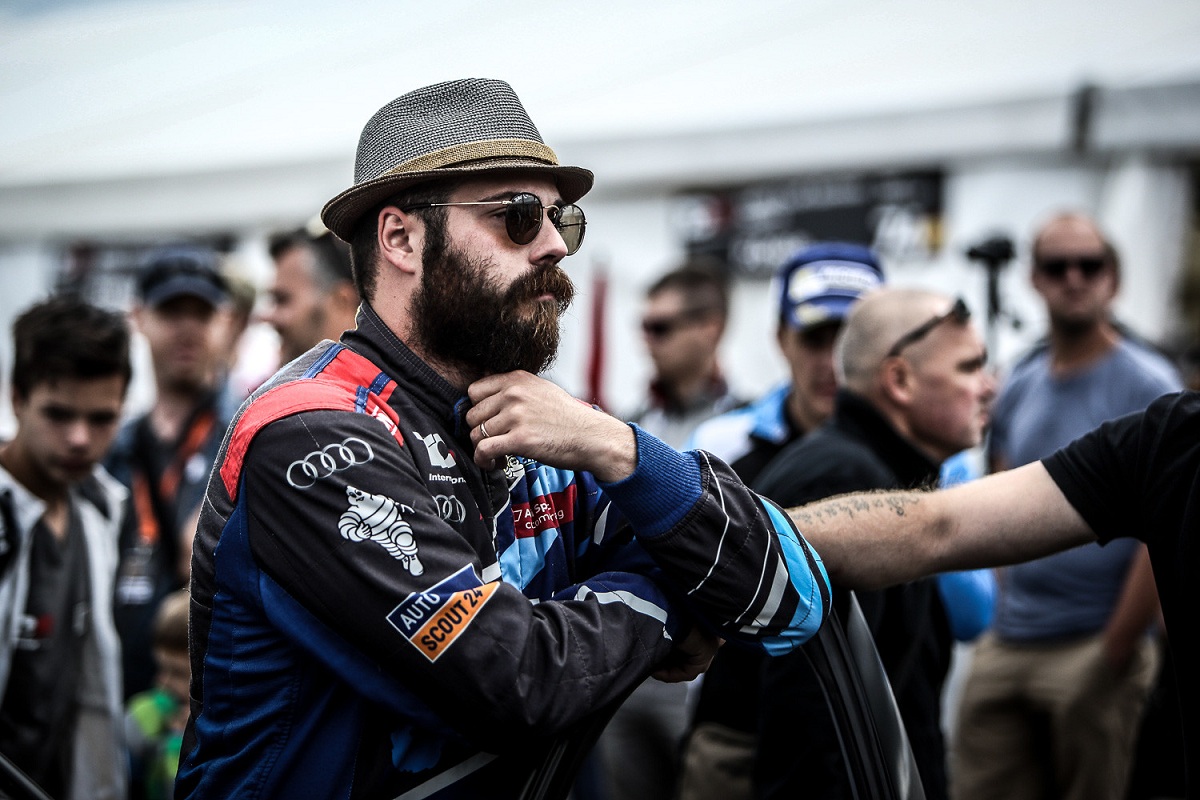 Comini azt állítja, nincs szerződése 2018-ra a WTCR-be a Comtoyouval!