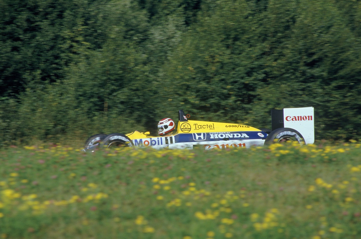 Így tolt ki Piquet Mansellel 1987-ben