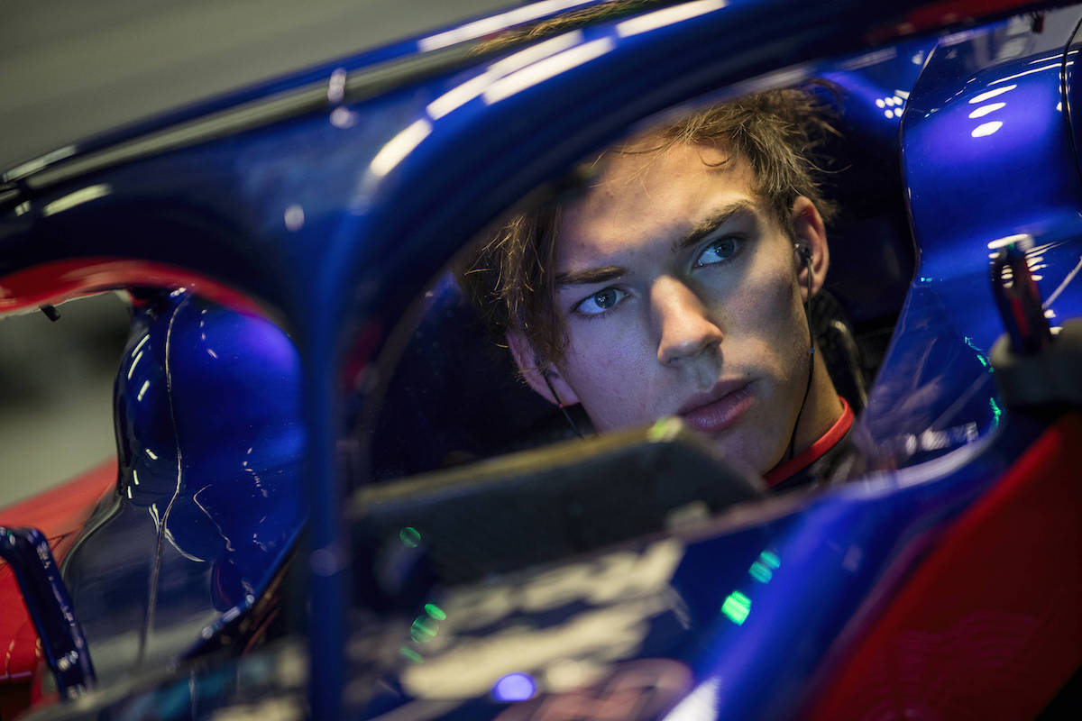 Megvan a halo első áldozata: kiszakadt Gasly overálja