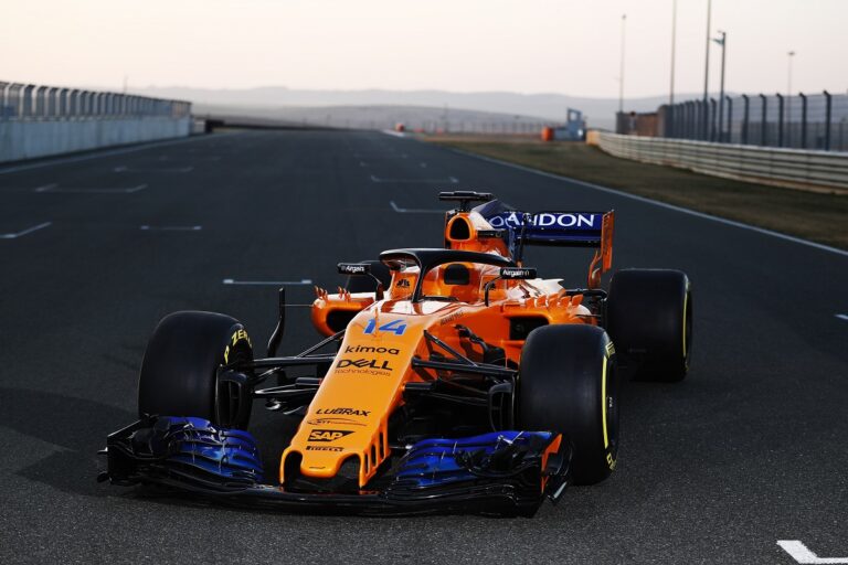 McLaren MCL33