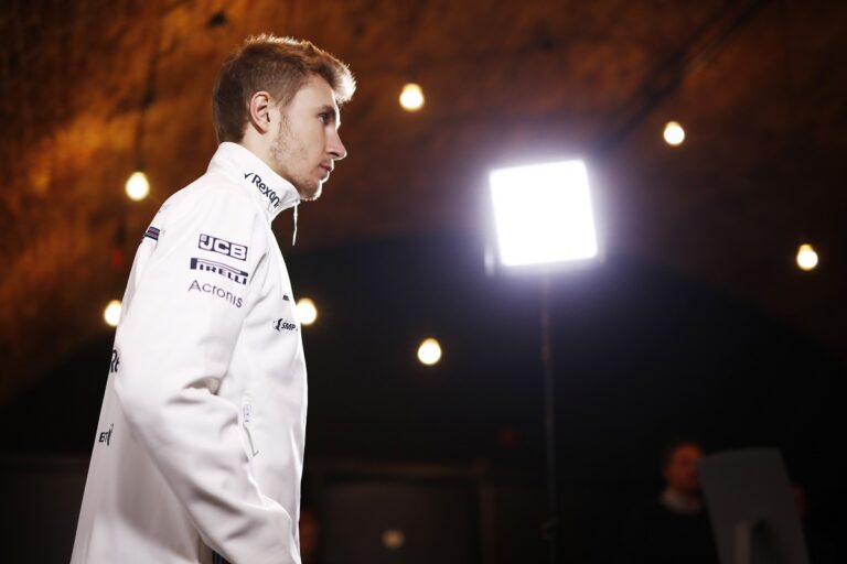 Sergey Sirotkin, Szergej Szirotkin
