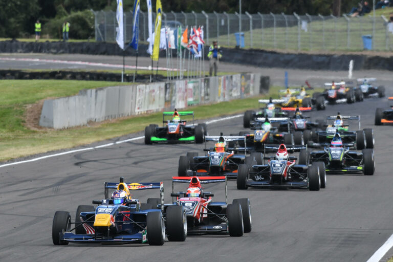 Toyota Racing Series, Kenny Smith