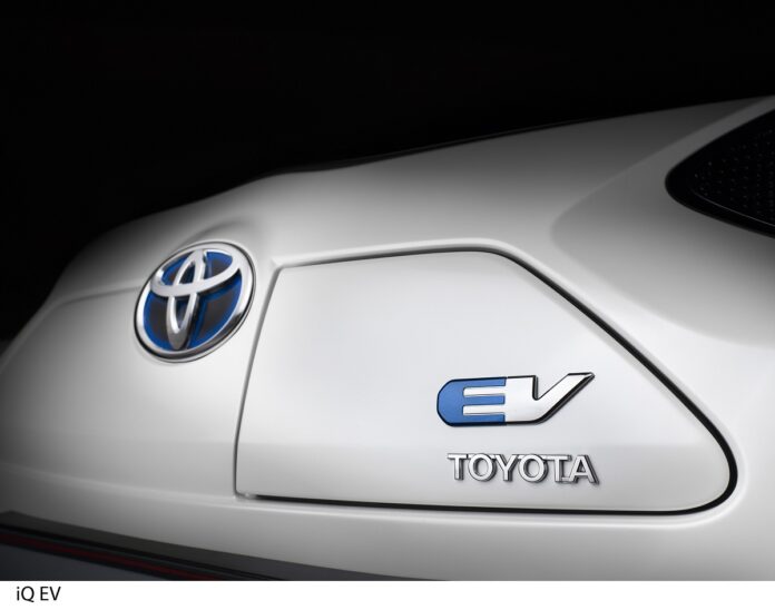 Toyota iQ EV