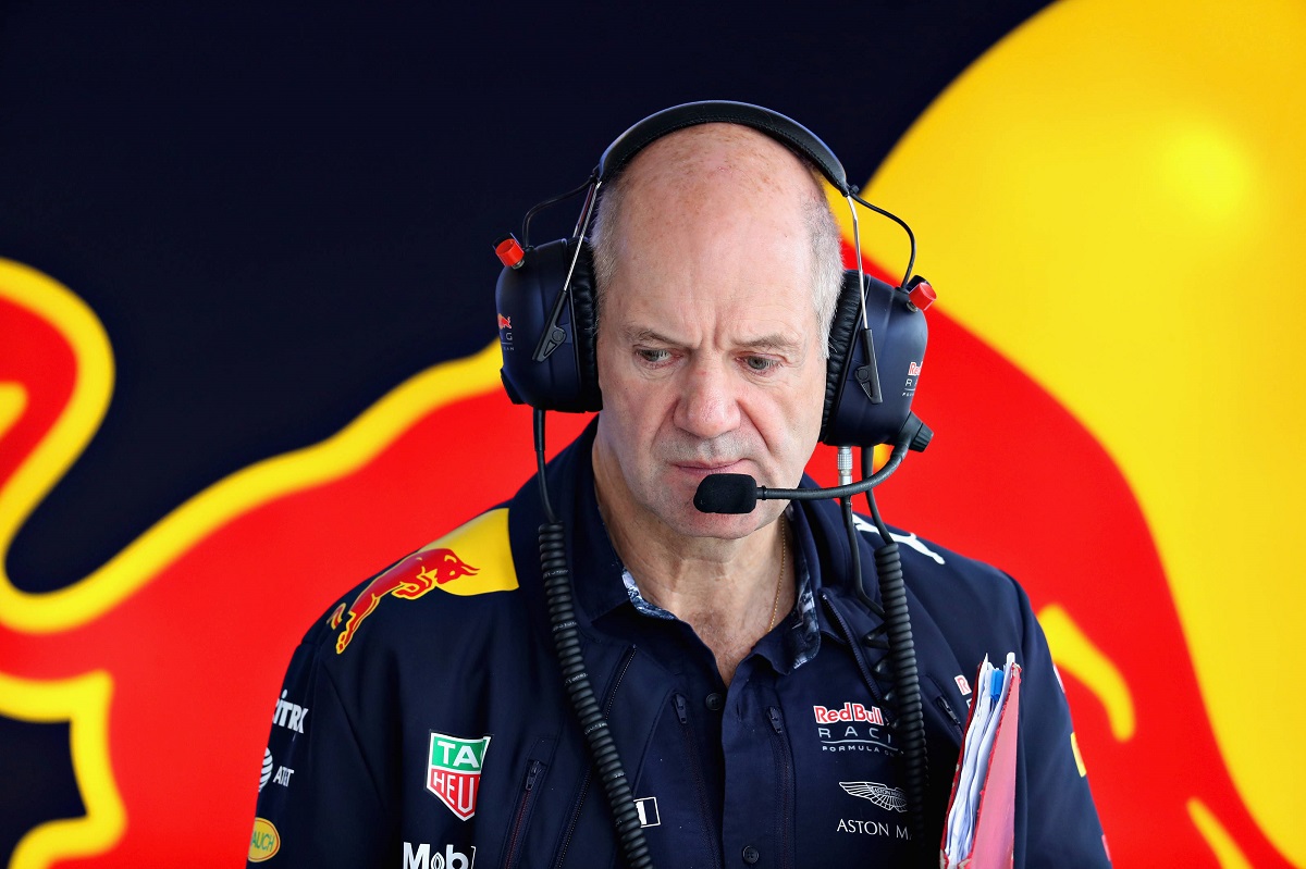 Newey: Hiába a mi autónk a legjobb, esélyünk sincs a bajnoki címre