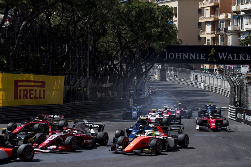 Sok baleset tarkította az Forma-2-esek monacói hétvégéjét