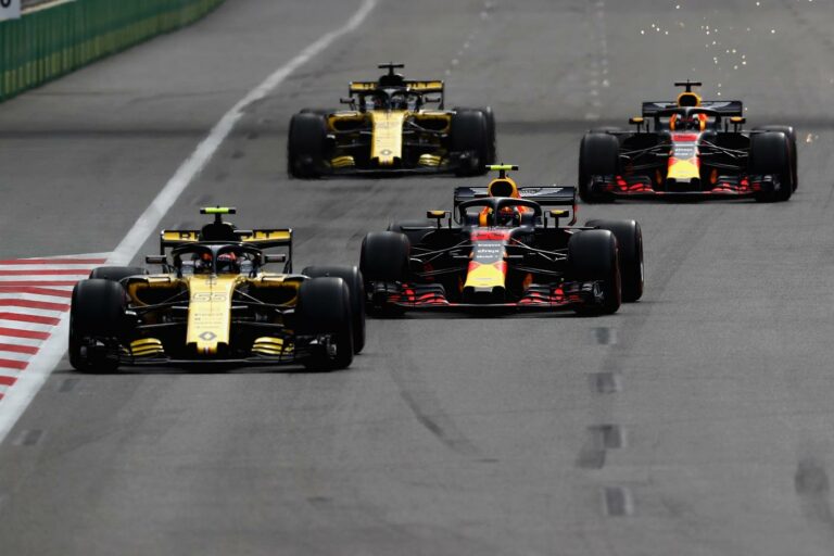 Red Bull, Renault, Baku
