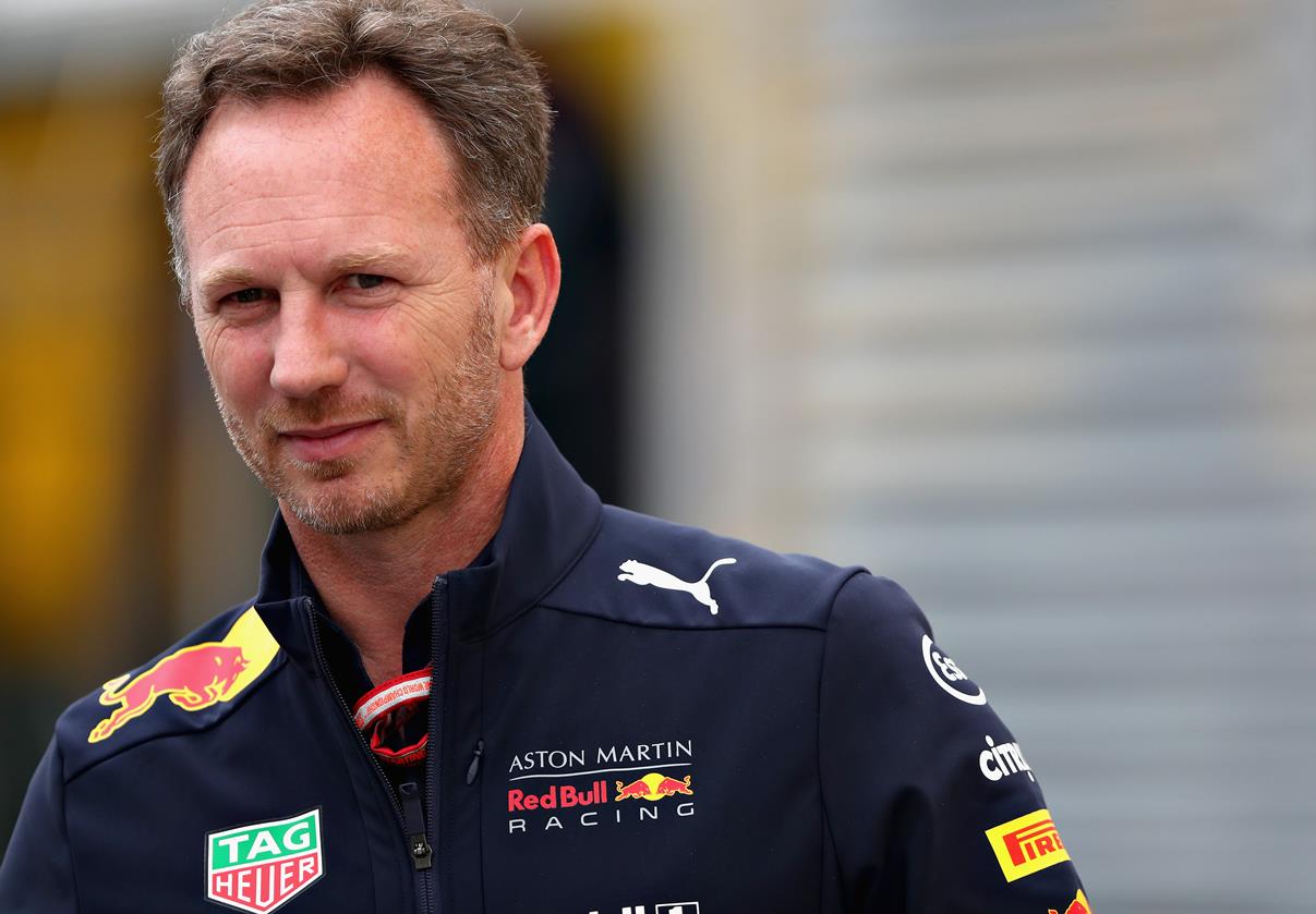Horner szemmel tartja a Honda és a Renault fejlesztéseit