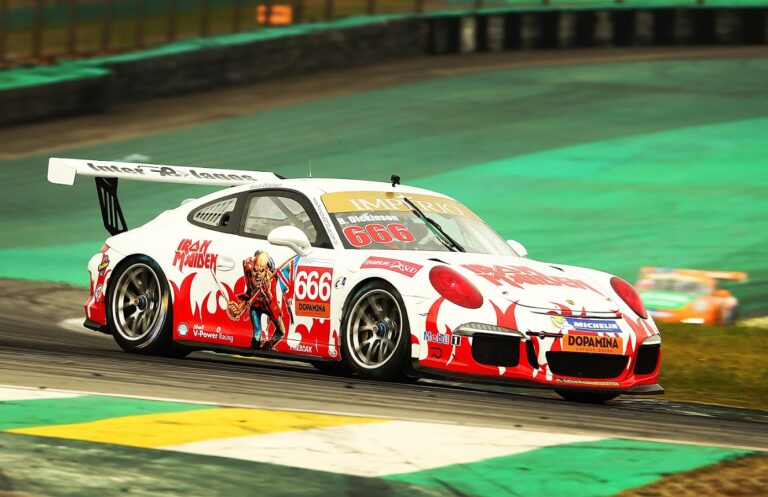 Bruce Dickinson Iron Maiden (1)