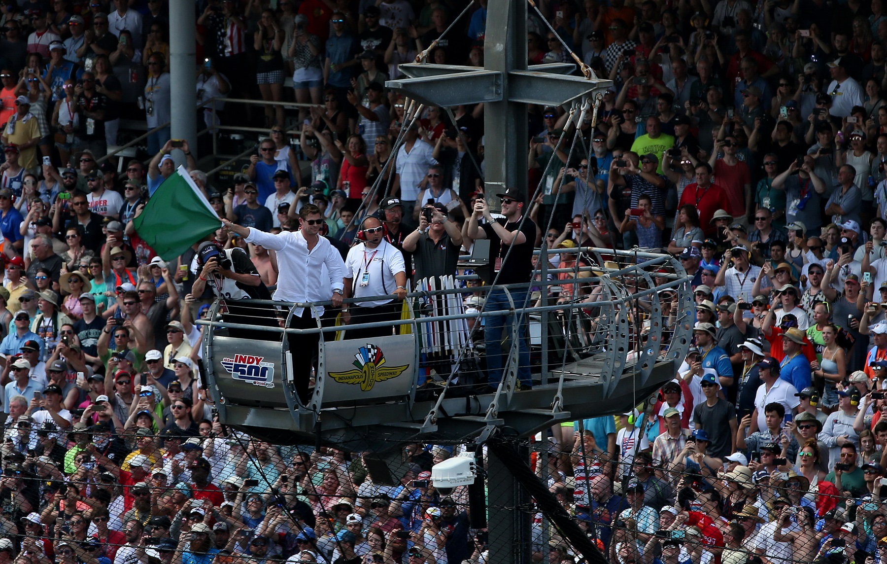 Chris Hemsworth Indy 500, autós