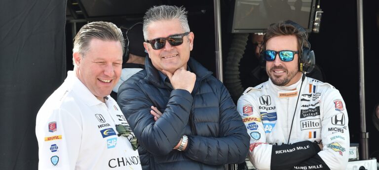 Zak Brown, Gil de Ferran, Fernando Alonso