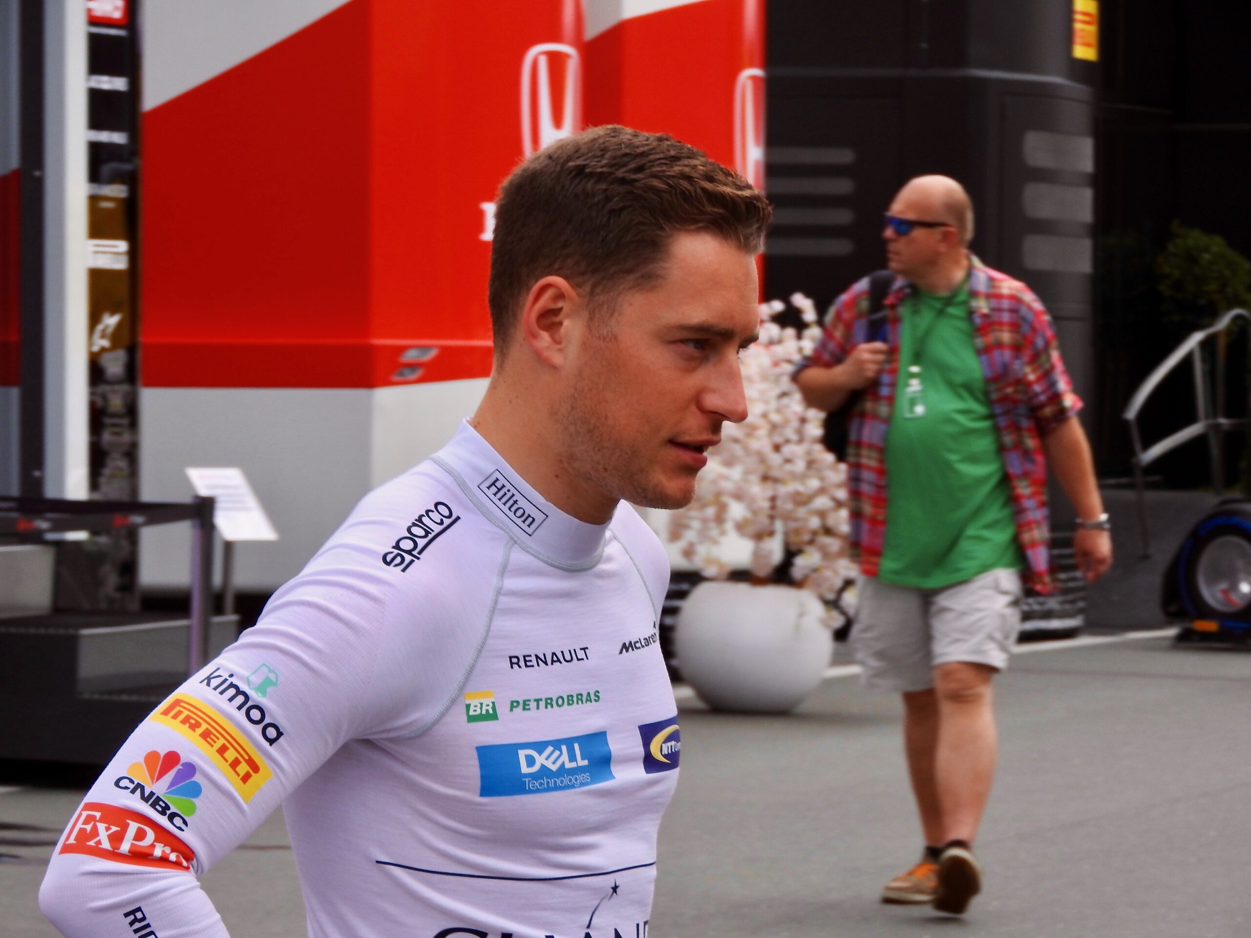 Vandoorne tagadja, hogy Spára leváltanák