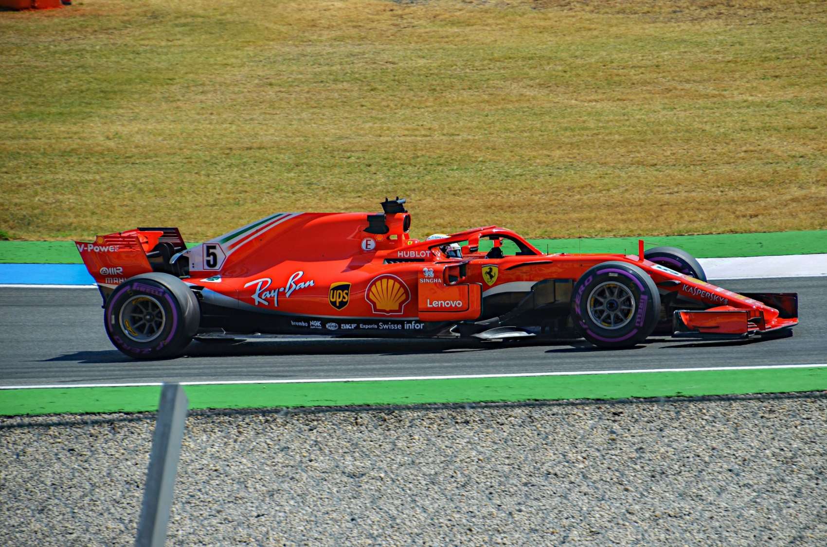 Vettel komoly kritikát kapott az olasz sajtótól