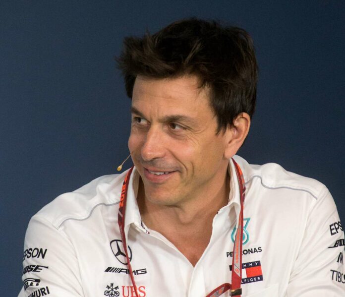 Toto Wolff, Mercedes, racingline