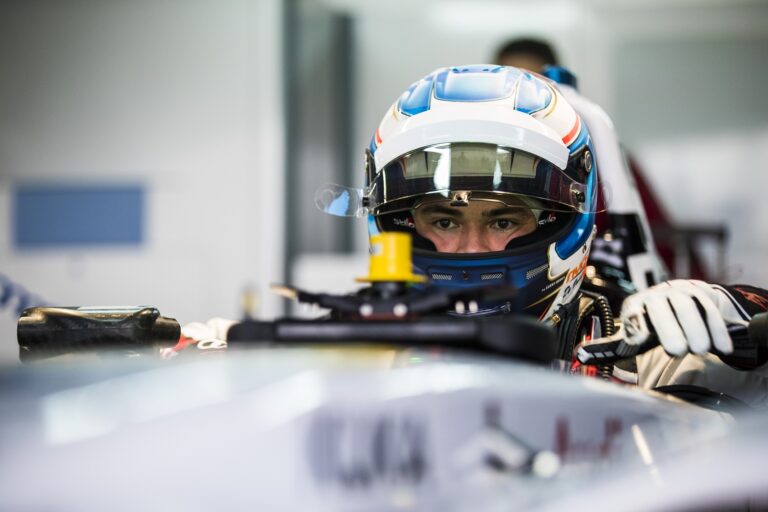 Nyck de Vries Formula E FE
