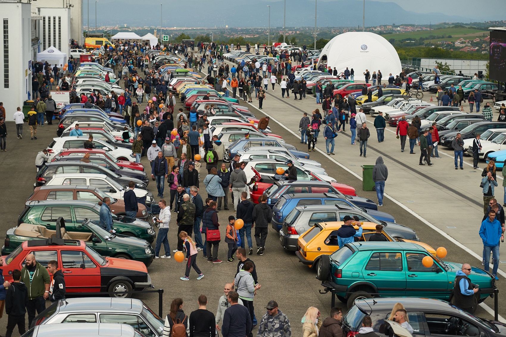 Volkswagen-találkozó a Hungaroringen