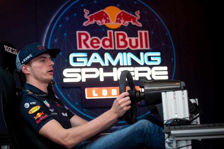 Max Verstappen simulator