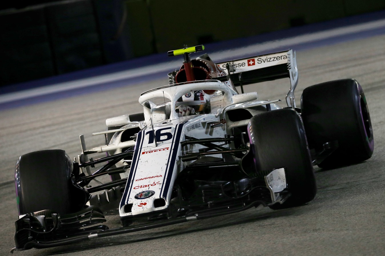 Leclerc „majdnem tökéletes” versenyt teljesített