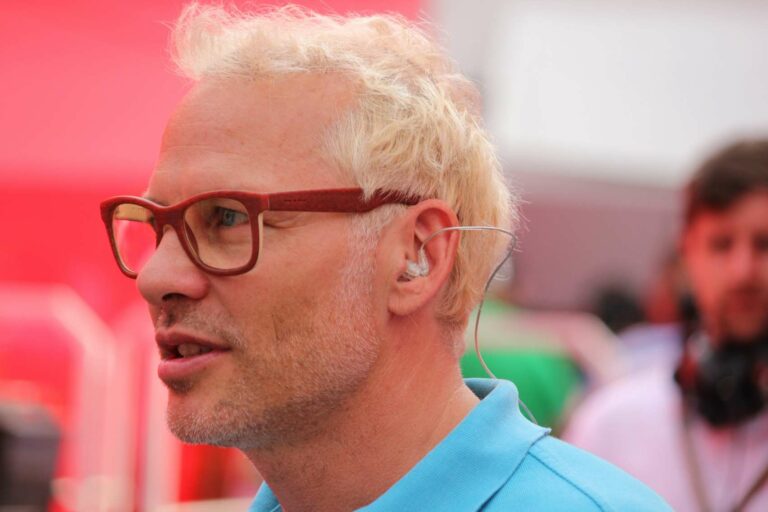 Villeneuve, Racingline