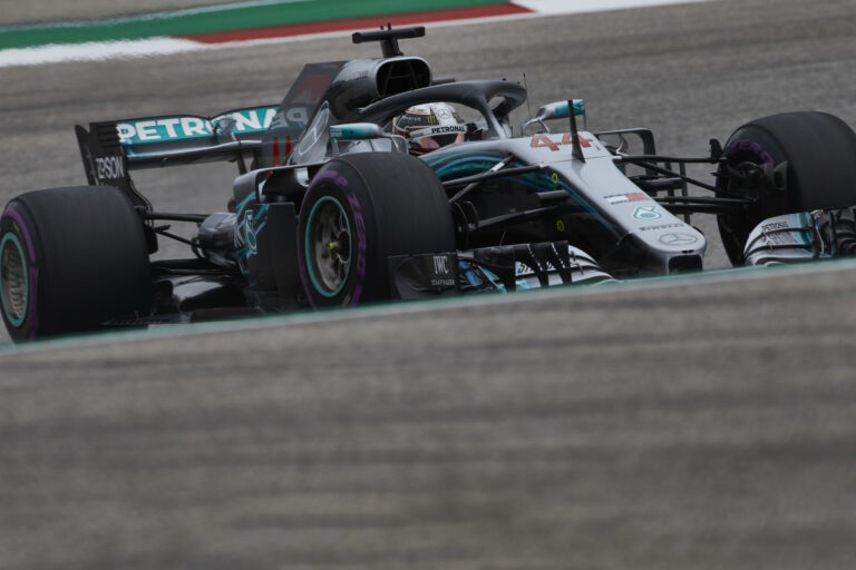 Mercedes, Hamilton