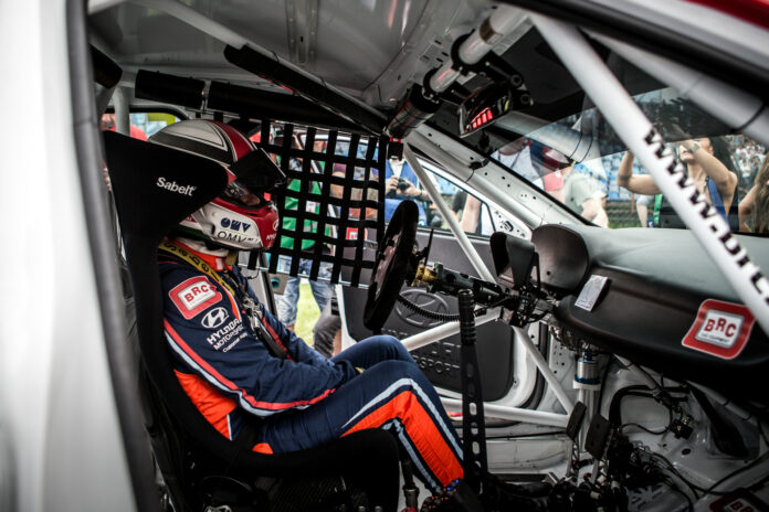 Michelisz Norbert, autósport, wtcr, racingline, racinglinehu, racingline.hu