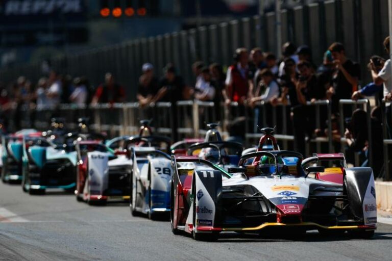 Formula E, Racingline