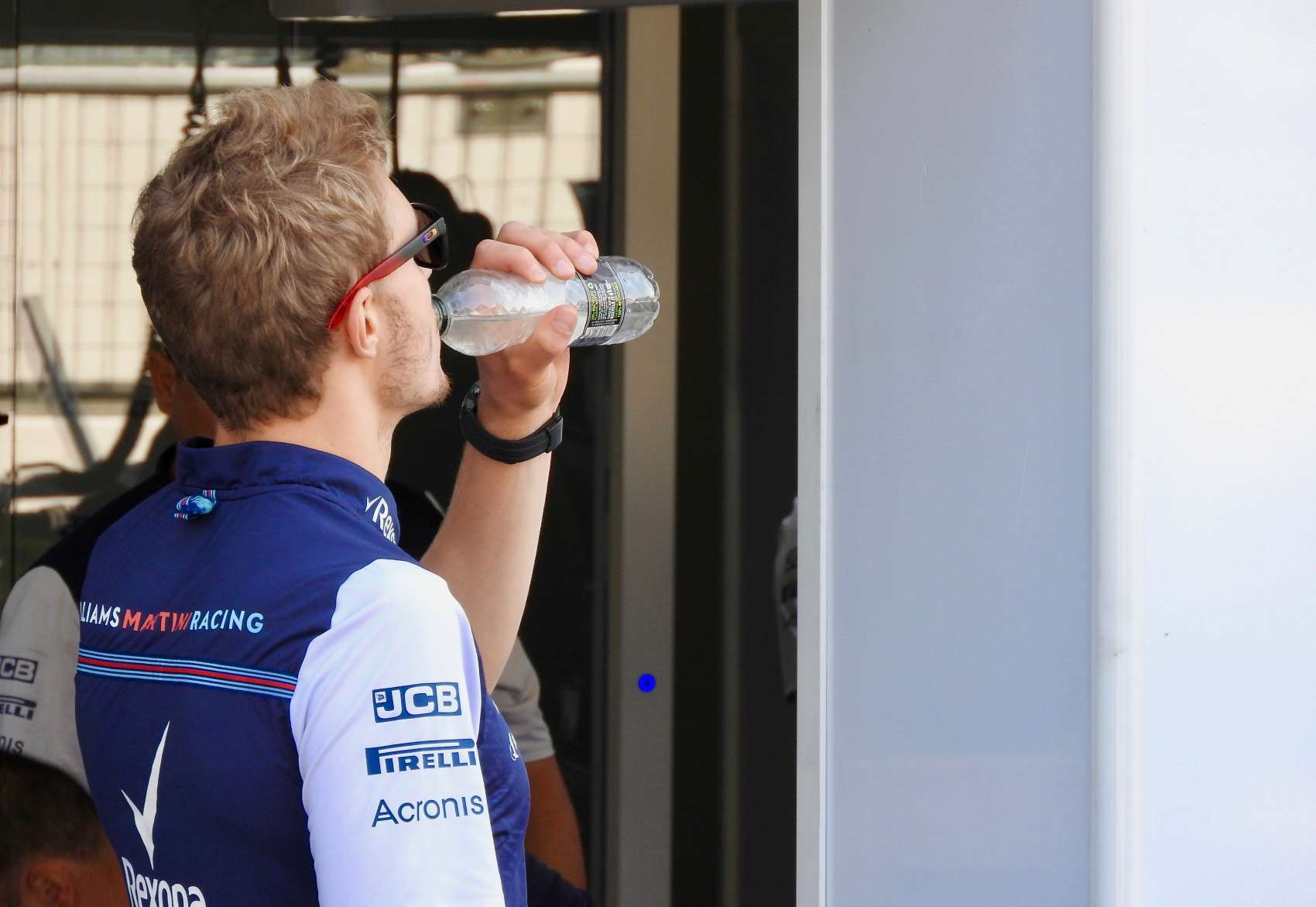 Szirotkin elismerte, hogy jövőre nem versenyez a Forma-1-ben!