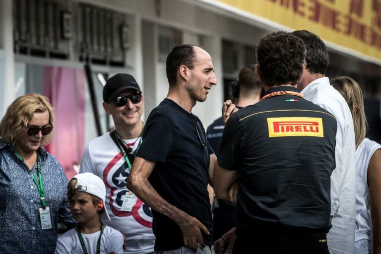 robert kubica, racingline.hu, racingline, racinglinehu, racingline.hu